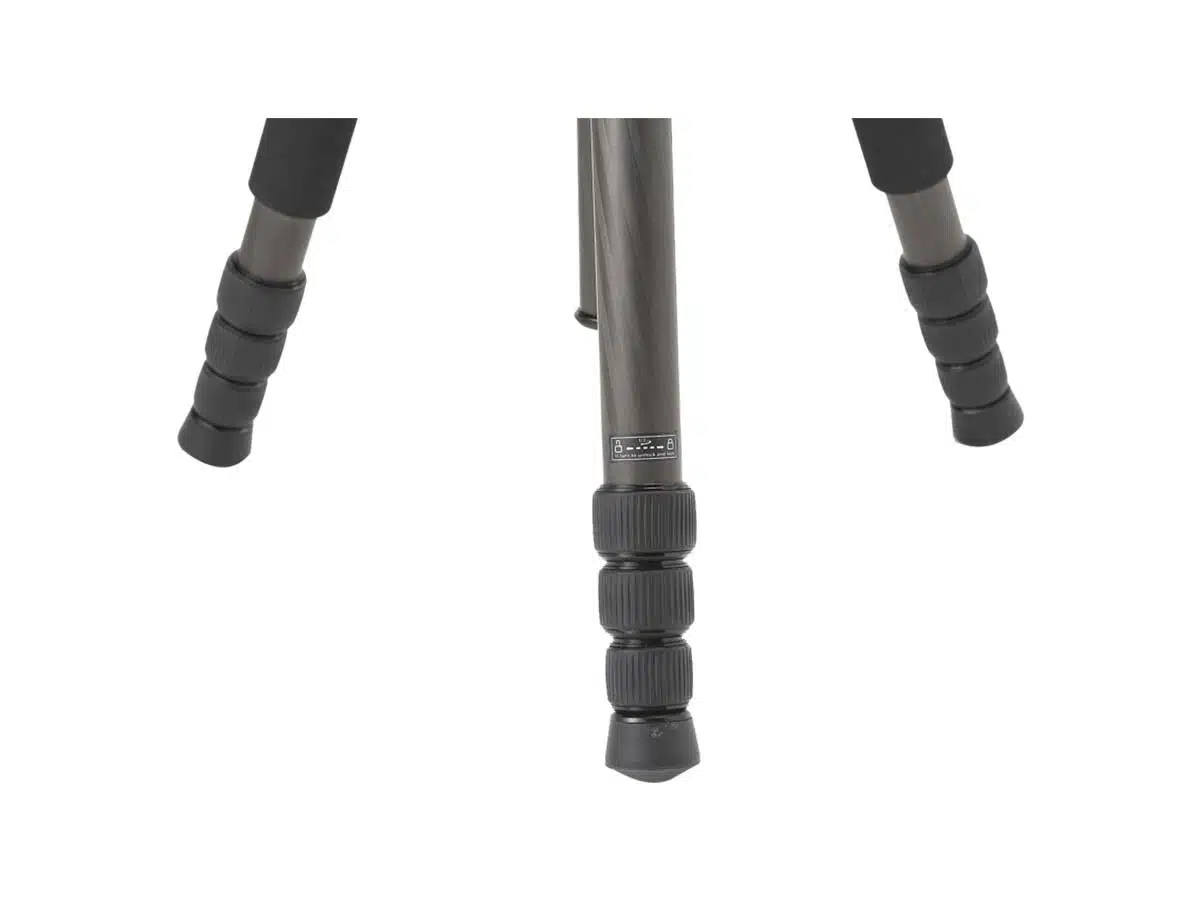 Sirui R-2204 hiilikuitujalusta