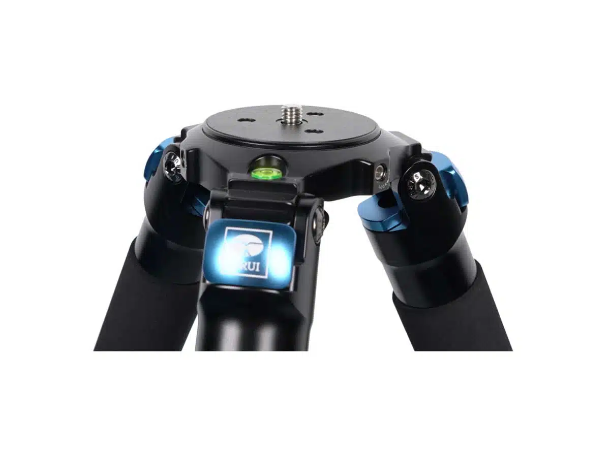 Sirui R-4214X hiilikuitujalusta