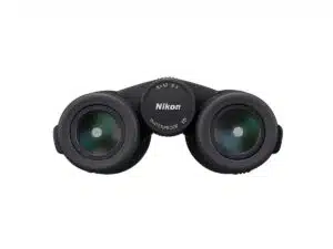 Vesitiivis ja laajakulmainen kiikari