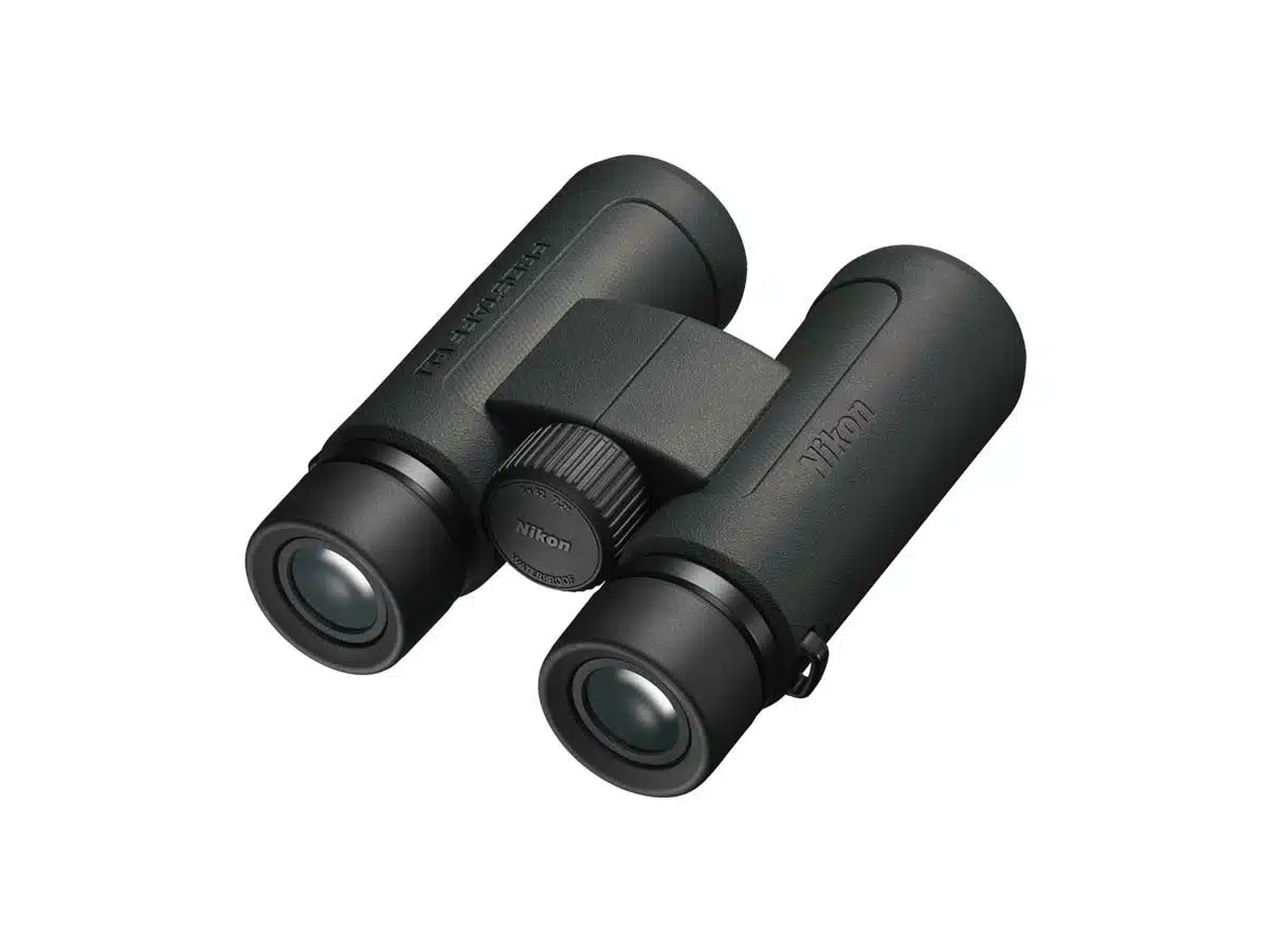 Nikon Prostaff P3 8x42 kiikari