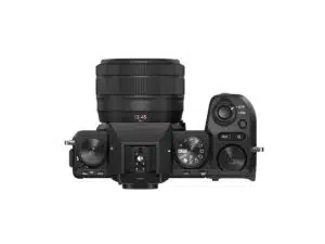 Fujifilm X-S20 + XF 15-45mm kit päältä