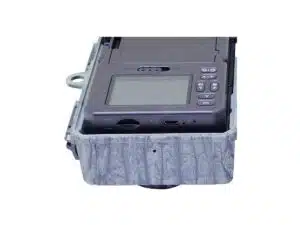 Riistakamera aurinkokennolla