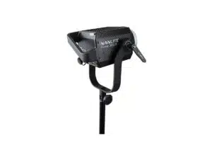 LED valaisin studioon